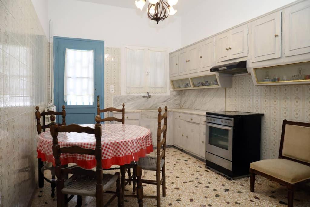 Andreas Naxos Center - House Villa Naxos City Екстериор снимка